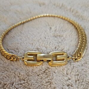 Elegant Gold Bracelet